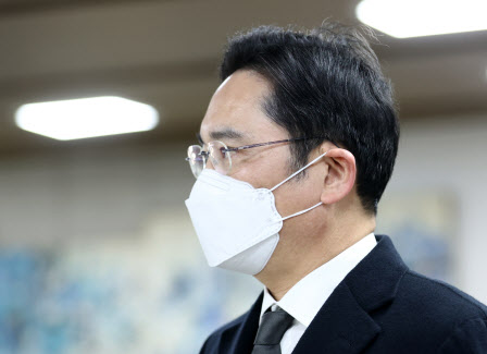 이재용, 충수염으로 삼성서울병원서 응급수술