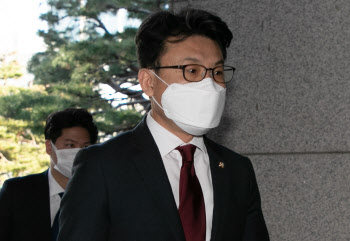 "박영선 '도쿄 아파트', MB 정권 민간사찰 스스로 폭로한 것"