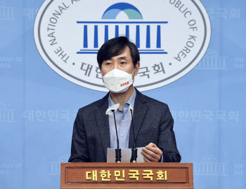 하태경도 '천안함 추도식' 거부 당했다…"내가 국방위원인데"
