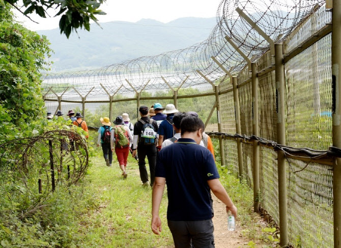″임진강 길 2년만에 다시 열린다″…파주시, 생태탐방로 27일부터 개방