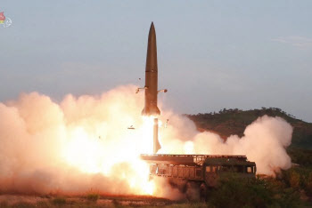 "北 도발, 바이든 첫 기자회견 노렸다…미국 先양보 없을 것"