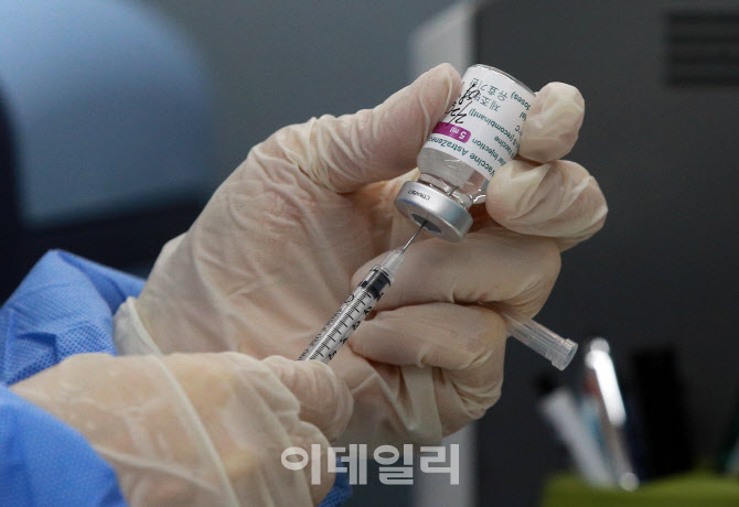 [속보]피해조사반, 이상반응 1건 아나필락시스 인정…'쇼크는 아냐'