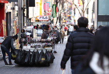 '노점상 재난지원금' 예산은 4만명, 대상자는 4만8천명