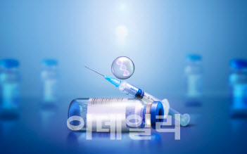 인류의 건강을 지켜온 최고의 발명품은 '백신'