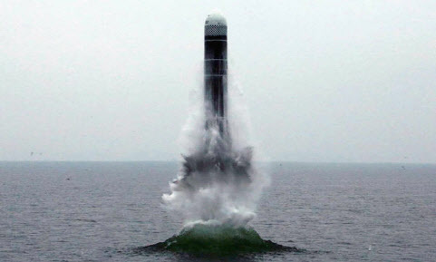 “北, SLBM 시험발사 준비 정황…전략적 기만일 수도”