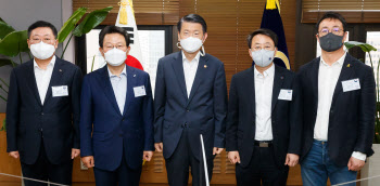 금융권 노사정 간담회…"취약계층 금융부담 완화 노력"