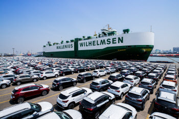 美 소형 SUV 3대 중 1대는 한국지엠 車‥트레일블레이저 인기↑