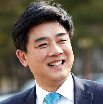 與김병욱 "대기업 총수 지정제도 개선 방안 검토해 볼 것"