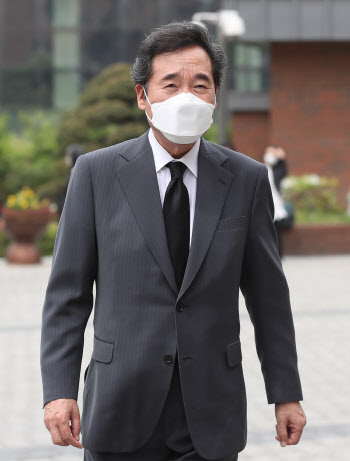 `대선의 시간`…이재명·이낙연·정세균 대권 경쟁 본격화