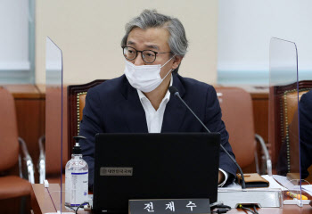 친문 "대선 경선 연기하자" 민주당 "검토한 바 없다"