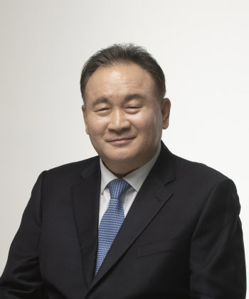 與 ‘코로나 특별세’ 추진… 이상민 “중장기 재원 마련”