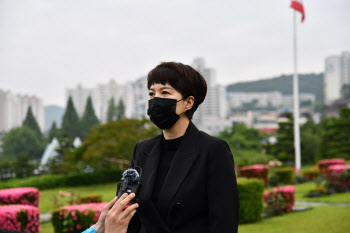 `당권주자` 김은혜 "부산을 세계 물류 허브로 만들 것"