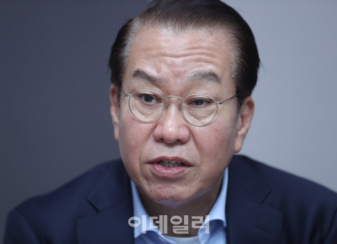 감사원 “관평원 특공 의혹, 관세청·기재부 등 4곳 감사 대상”