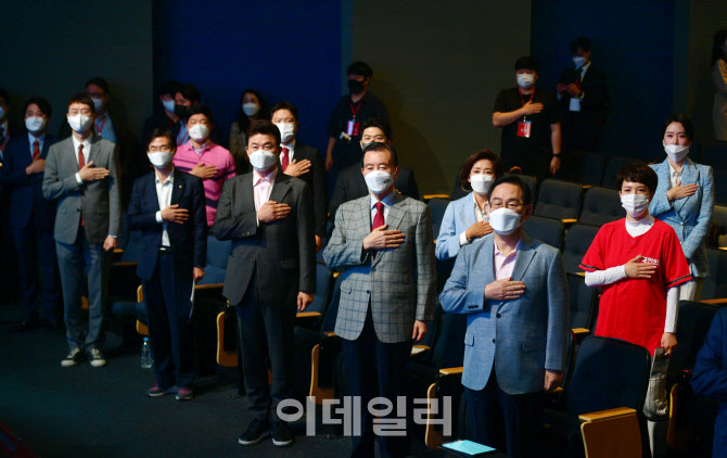 [포토]한자리에 모인 국민의힘 당대표 후보들