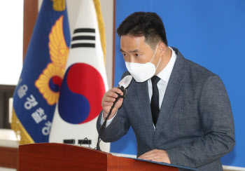 "故손정민 손톱 중요...친구 휴대전화 꺼진 시간 안 맞아"