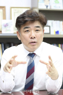 여당서 '기본대출법' 발의…청년층에 3% 금리로 최대 1000만원