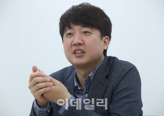 ‘할당제 폐지’ 이준석 “여성·청년 정계진출 성공 여부 재평가해야”