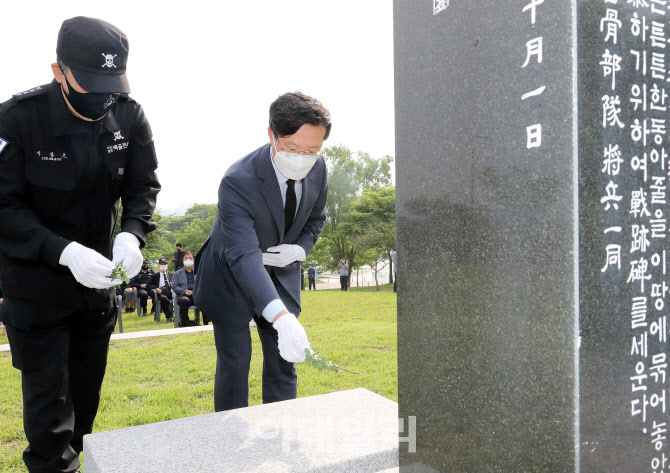 [포토] 한강방어 백골부대 전적비