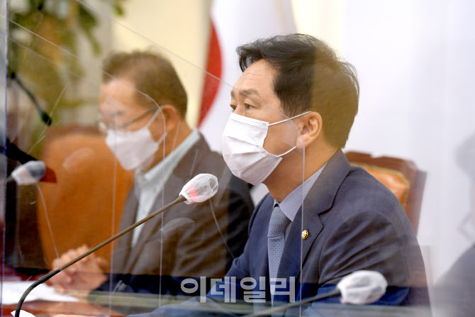 [포토]김기현, '與 국정조사, 특검 협조하라'
