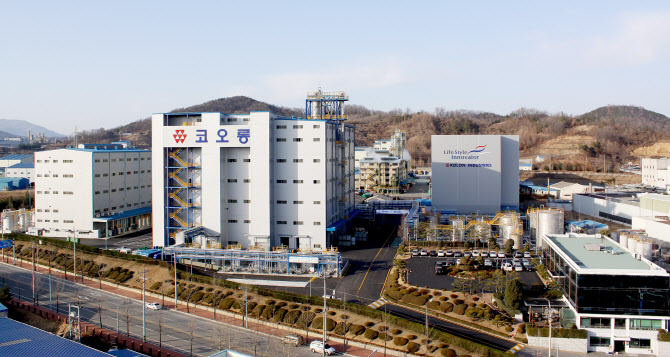 코오롱인더, 버려진 나무 활용..친환경 접착수지 만든다