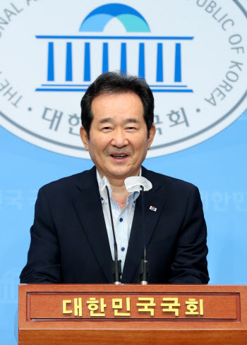 정세균 "BTS 빌보드 1위 축하.. 대한민국은 문화 강국"