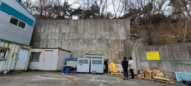 경기도, 우기 대비 옹벽 등 급경사지 안전점검 실시