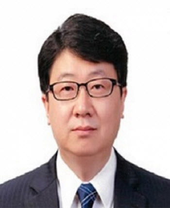 국조실 국무2차장에 재정 전문가 윤성욱 임명