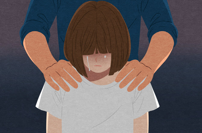 10대 자매 ‘상습 성추행’ 목사, 피해자에 “내 신체 특징 대라”