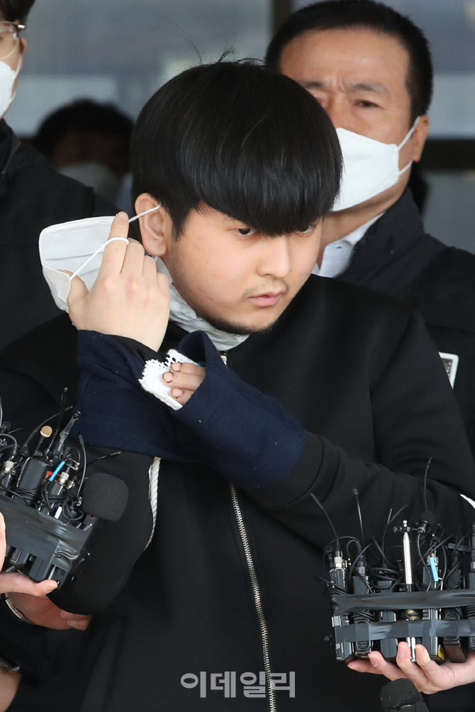 ‘세모녀 살해’ 김태현 “청테이프는 제압용”…우발적 살인 계속 주장