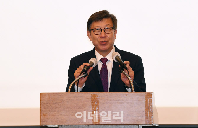 [포토]박형준 부산시장, '2030 부산세계박람회 유치를 위해'