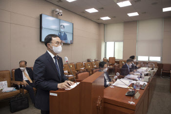 문승욱 “포스코 철광석 운반선까지 동원…물류대란 대처 위해 총동원”