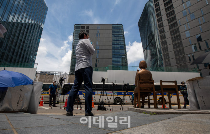 [포토] 옛 일본대사관 앞 1500회 계속된 수요집회