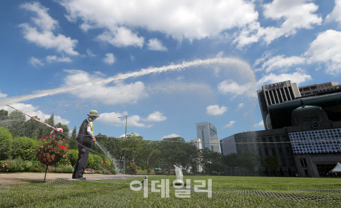 [포토]폭염과 파란하늘