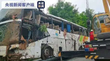 구기자 따러 신장 가던 中인부 13명, 버스 전복사고로 숨져