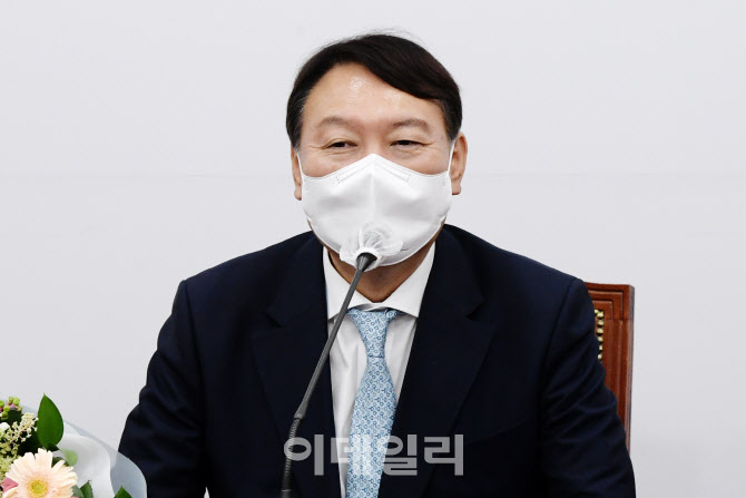 [포토]국민의힘 최고위 찾은 윤석열 전 총장