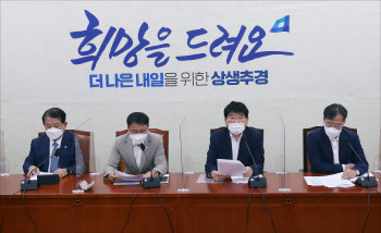 "용병"·"중립성 훼손"…與 지도부, 尹·崔 대선출마 선언 비판