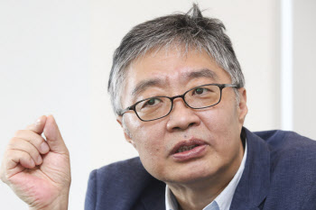 "최대 리스크는 젠더 전쟁…여가부 바꾸고 롱테일 정책 만들자"