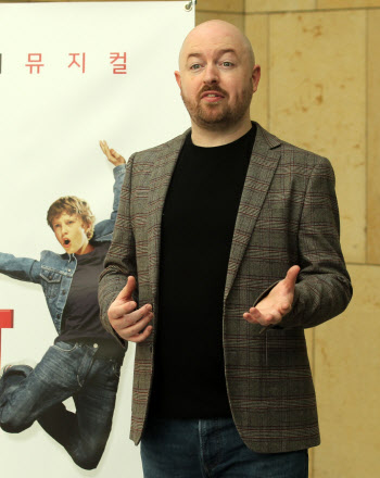 "어느 곳에서도 희망은 핀다, '빌리'가 증명하죠"