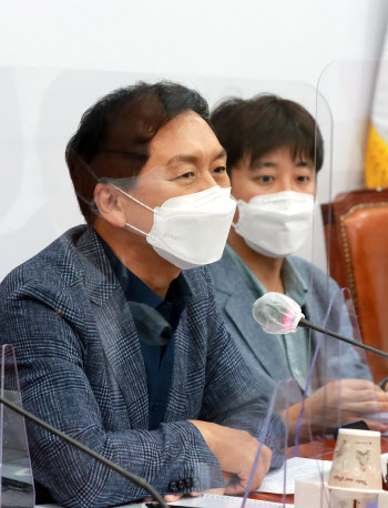 김기현, 휴가 중 이준석과 상주서 긴급회동