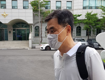 軍수사심의위, ‘부실수사’ 공군 법무실장 기소 결론 못냈다