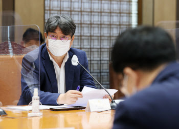 이춘석 국회 사무총장, 정기국회 대비 수석전문위원 간담회 개최