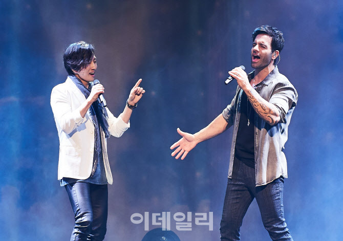 '프로듀서 데뷔' 마이클 리, 콘서트 앞두고 '리허설 영상' 공개