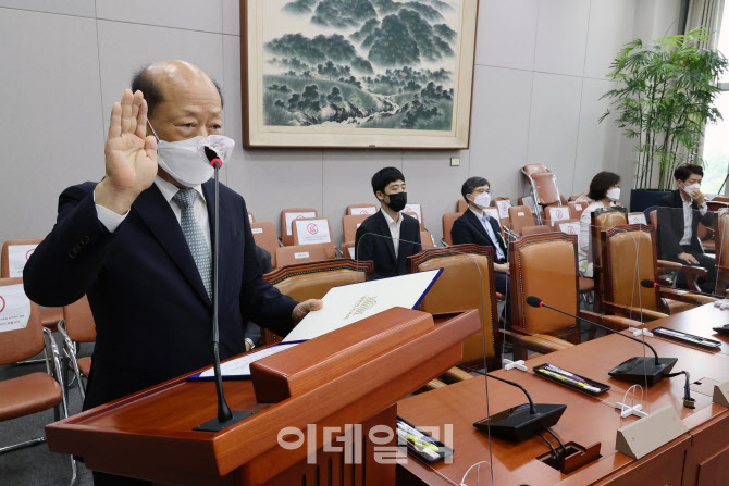 "왜 돈 안 받았나"…인권위원장 인사청문회, '이재명 무료변론' 도마 위