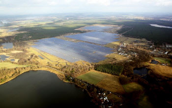 한화큐셀, 스페인 남부에 태양광 발전소 짓는다