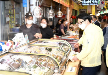 "파주에서 추석 장 보세요"…파주전통시장 손님맞이 '준비완료'