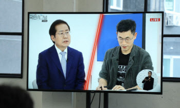 진중권, 홍준표 겨냥 "사적 호감 완전히 사라져"