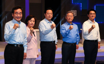 추석 민심이 향배 가른다…연휴에 더 바쁜 대선주자들
