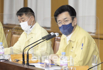 허태정 대전시장 "10월은 연휴 이어져 각별한 방역활동 필요"