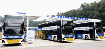 10월부터 포천-잠실환승센터 잇는 2층 전기버스 운행