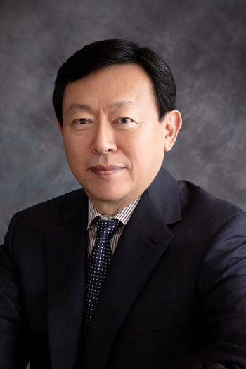 산자위 국감에 신동빈 롯데 회장 증인신청
